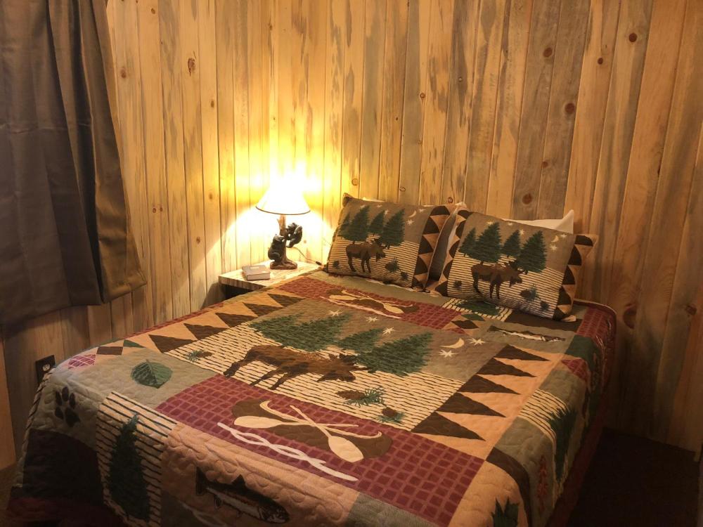 Queen Suite interior